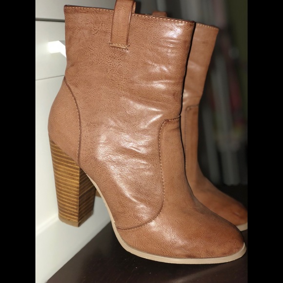 Forever 21 Shoes - 🌷FOREVER 21 ANKLE BOOTS🌷